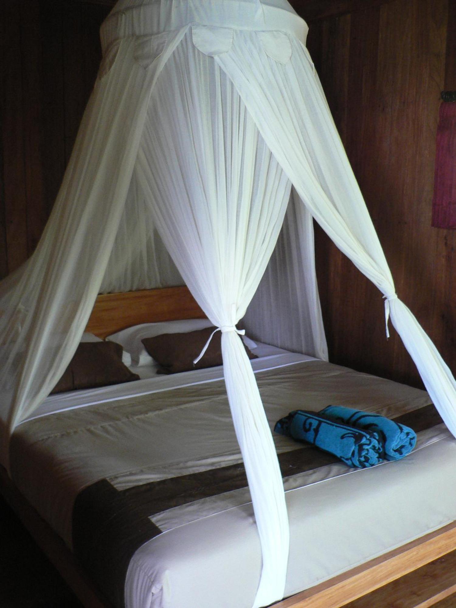 Waecicu Eden Beach Hotel Labuan Bajo Rom bilde