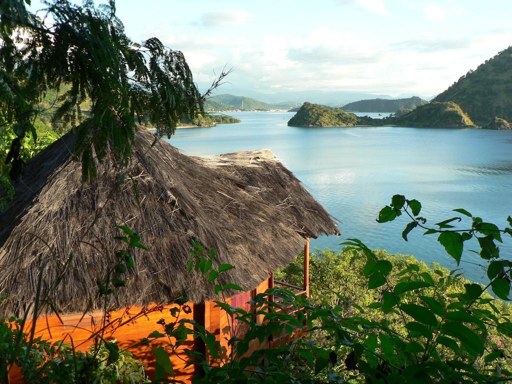 Waecicu Eden Beach Hotel Labuan Bajo Rom bilde