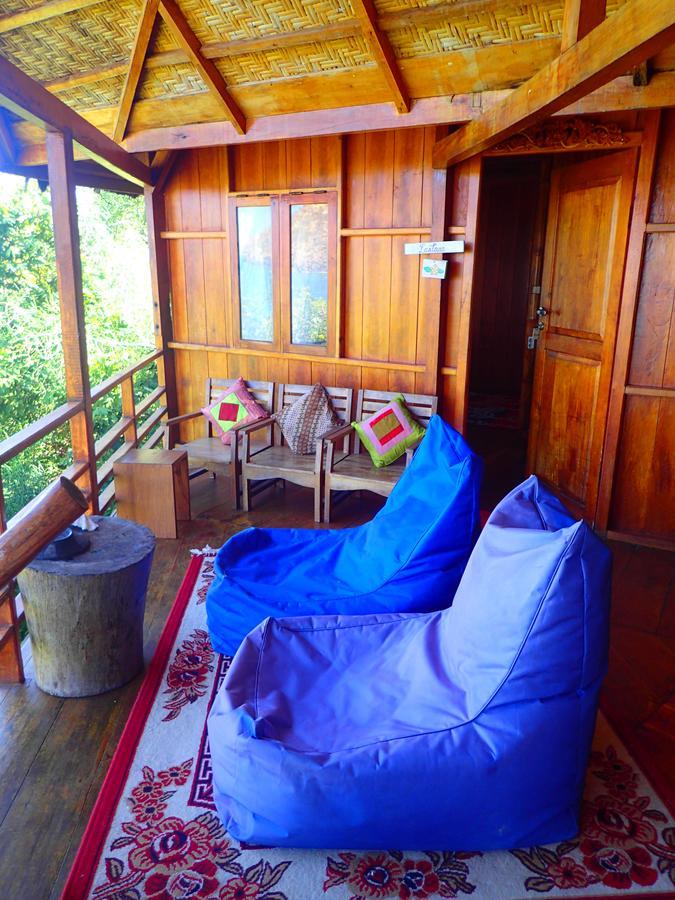 Waecicu Eden Beach Hotel Labuan Bajo Eksteriør bilde