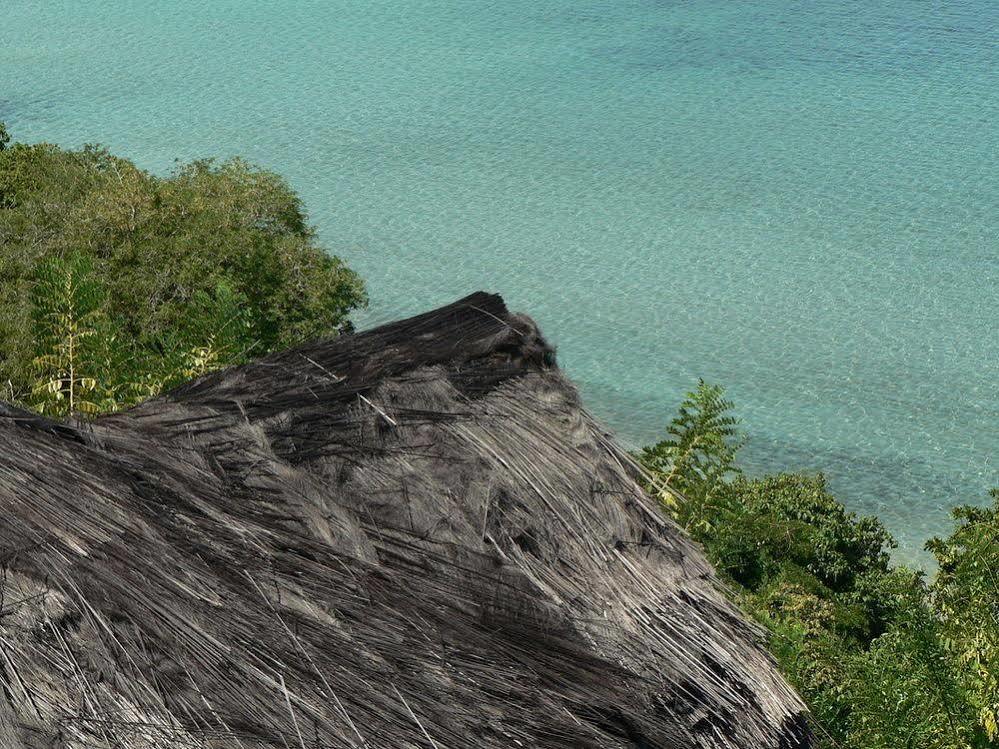 Waecicu Eden Beach Hotel Labuan Bajo Eksteriør bilde
